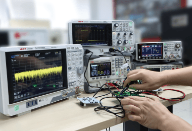 Oscilloscopes